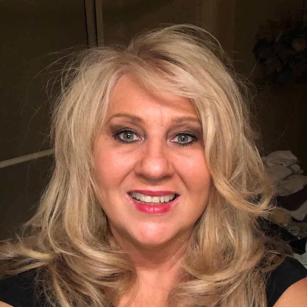 Meet your Posher, Shelia